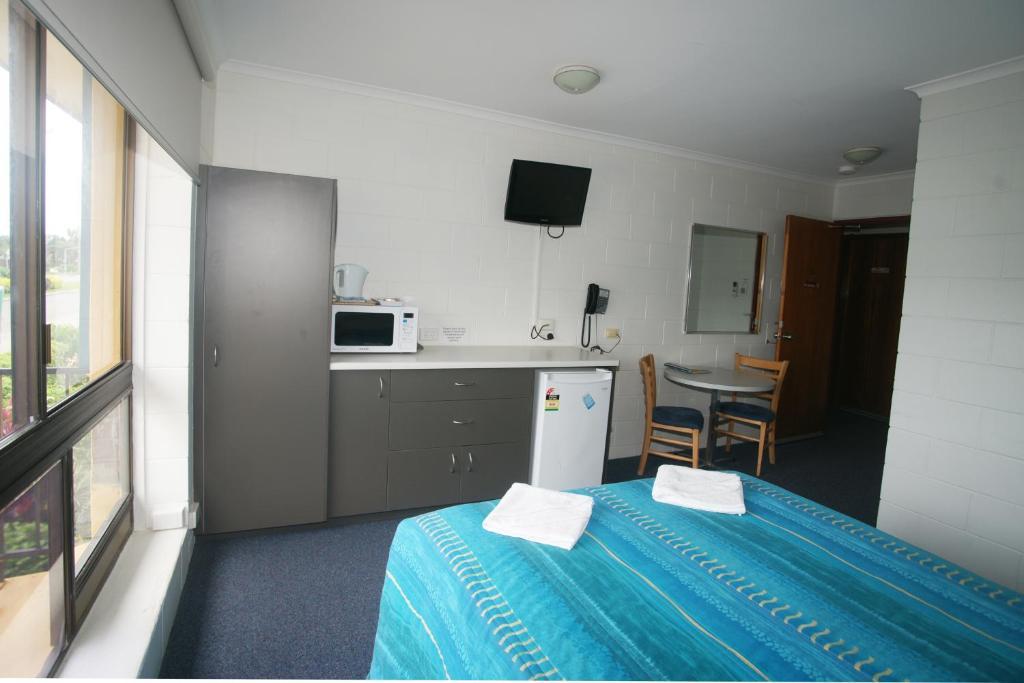 Cedar Lodge Motel Townsville Bilik gambar